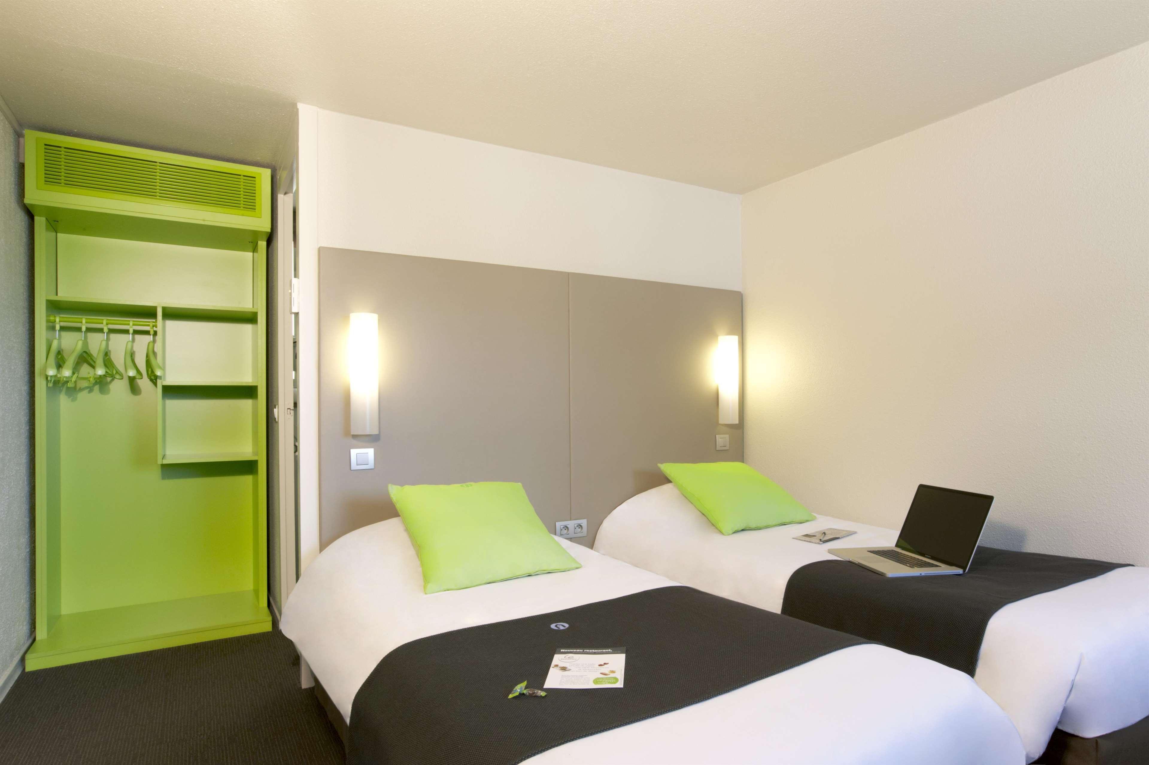 Campanile Brest - Gouesnou Aeroport Hotell Rom bilde